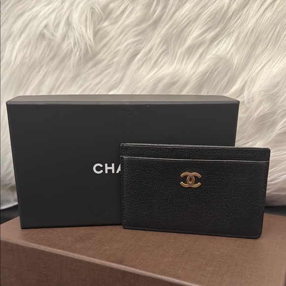 CHANEL Black and Gold Card Holder - Picture 1 of 4